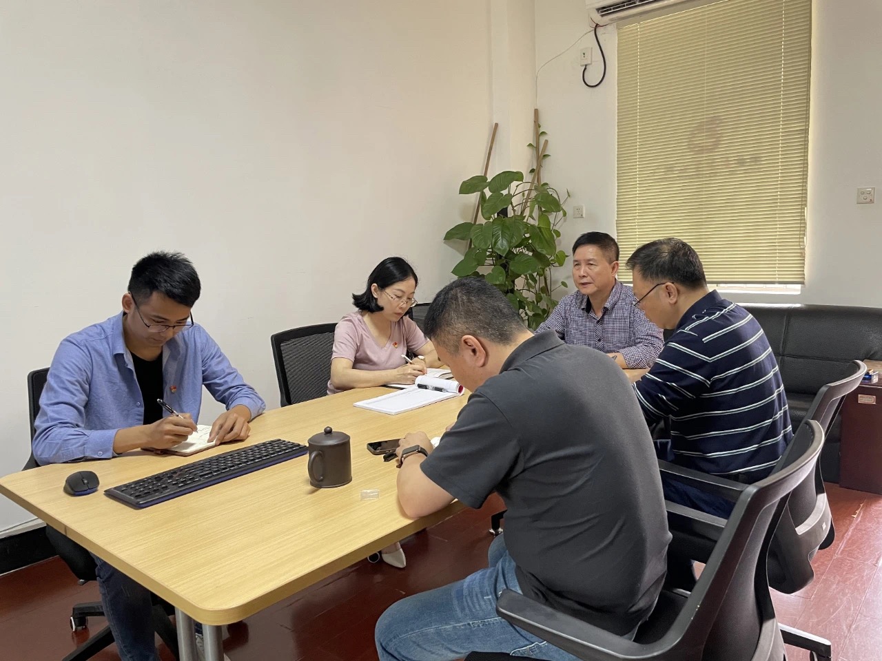 �й�����ɳ�����·js95(�ɷ�)���޹�˾-Official website